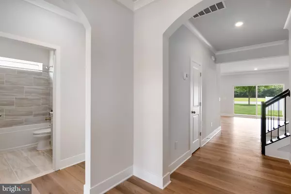 Lewes, DE 19958,24176 LONG POND DR