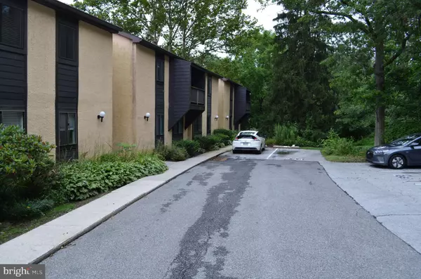 Chadds Ford, PA 19317,1707 PAINTERS XING #1707
