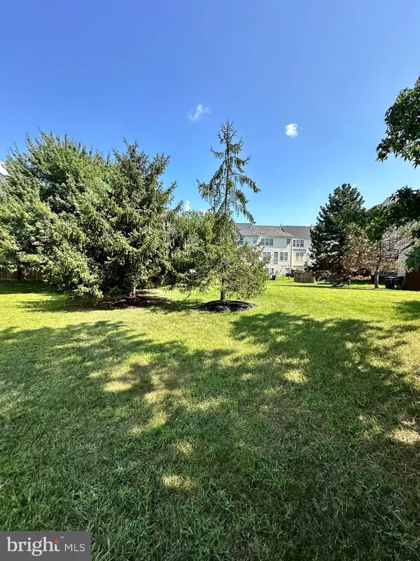 Bowie, MD 20721,1705 PALMETTO DR
