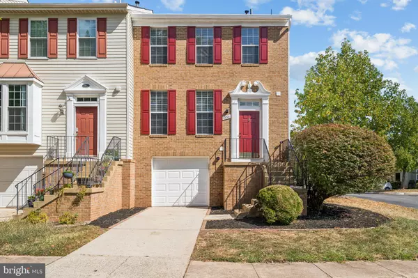 Ashburn, VA 20147,43501 POSTRAIL SQ