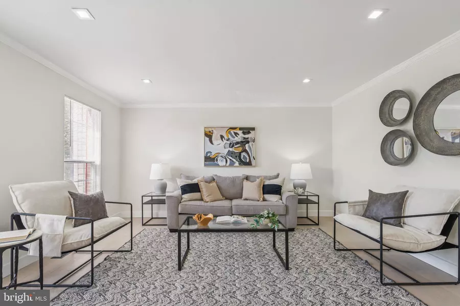 43501 POSTRAIL SQ, Ashburn, VA 20147