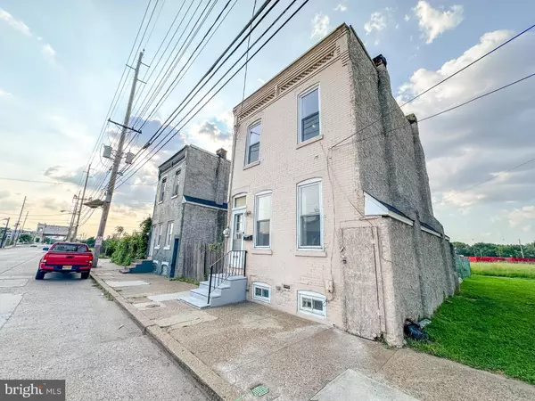 Camden, NJ 08105,1525 FEDERAL ST