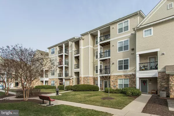 5106-I TRAVIS EDWARD WAY #I, Centreville, VA 20120