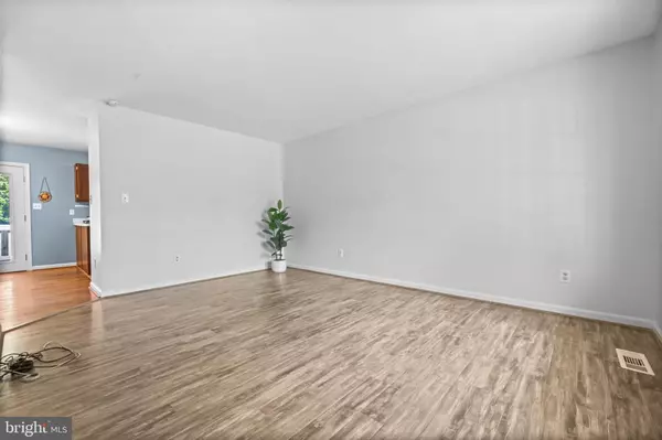 Fredericksburg, VA 22407,614 HALLECK ST