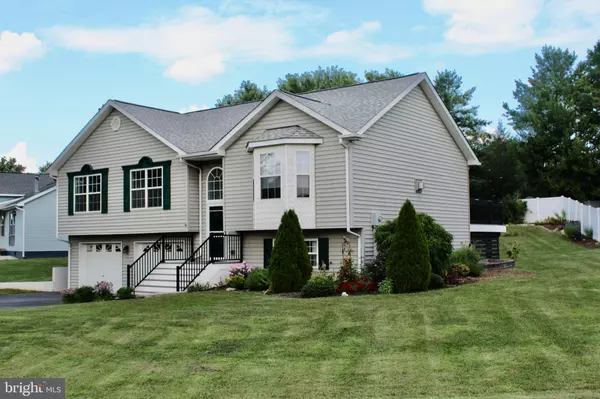 Ranson, WV 25438,8 COTTONTAIL DR