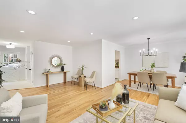 Springfield, VA 22152,6410 WYNGATE DR