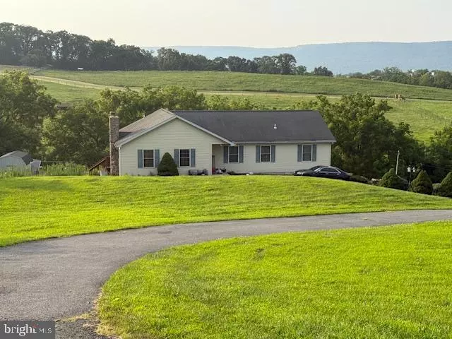 Bernville, PA 19506,276 SKYLINE DR