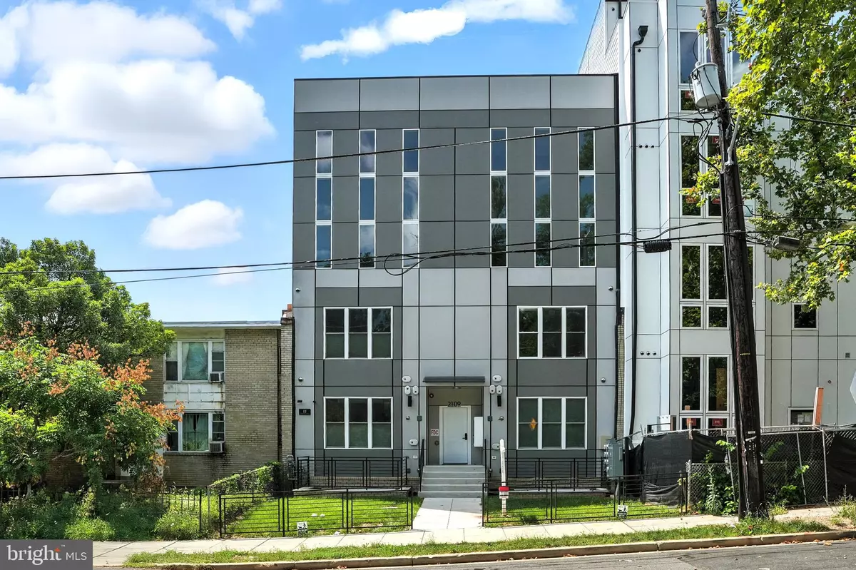 Washington, DC 20002,2109 M ST NE #8