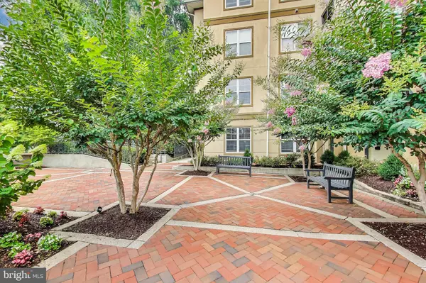 Rockville, MD 20852,11750 OLD GEORGETOWN RD #2204