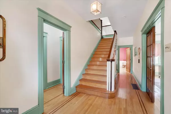 York, PA 17402,15 N HARLAN ST