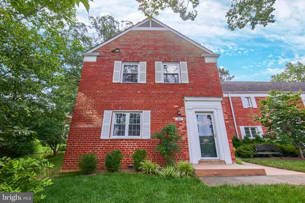Alexandria, VA 22302,3111 VALLEY DR
