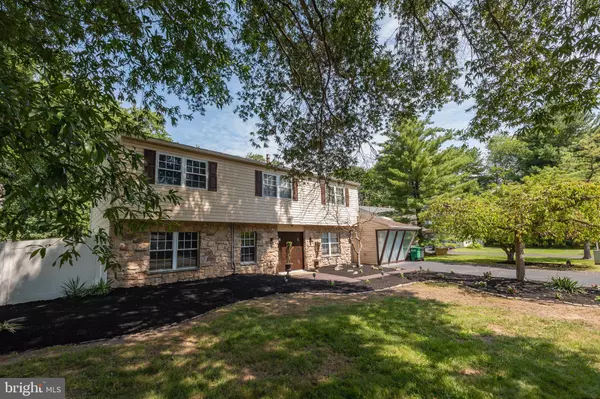 Southampton, PA 18966,325 TOLL DR