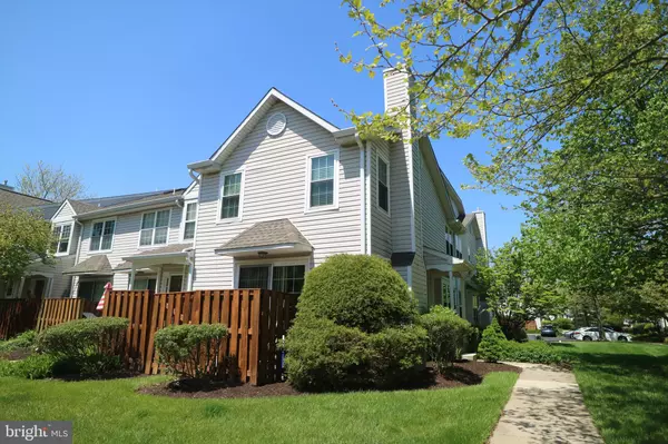 7807 SPRUCE MILL DR #700, Yardley, PA 19067