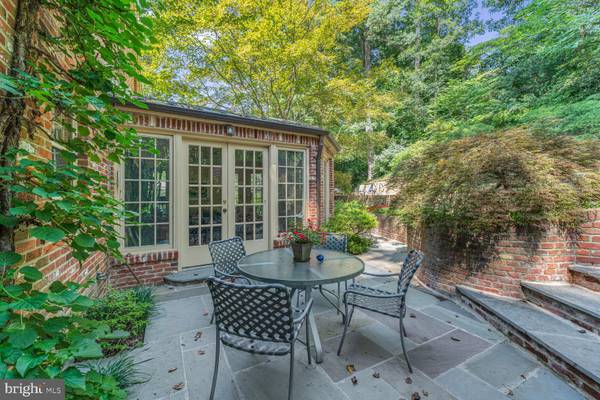 Bethesda, MD 20817,7205 HELMSDALE RD