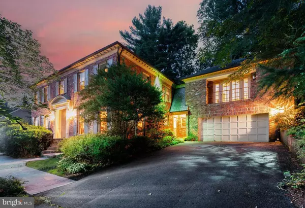 7205 HELMSDALE RD, Bethesda, MD 20817