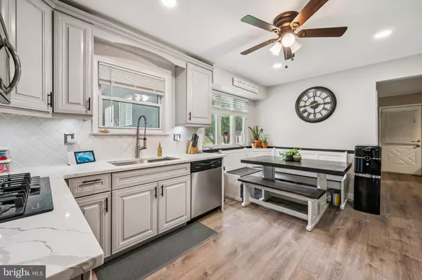 Waterford Works, NJ 08089,14 LAKEVIEW DR