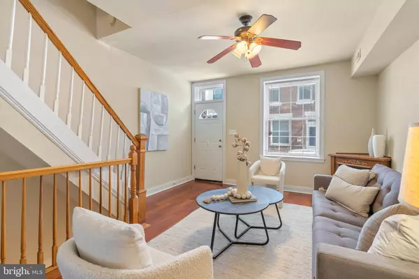 Philadelphia, PA 19146,2436 MONTROSE ST