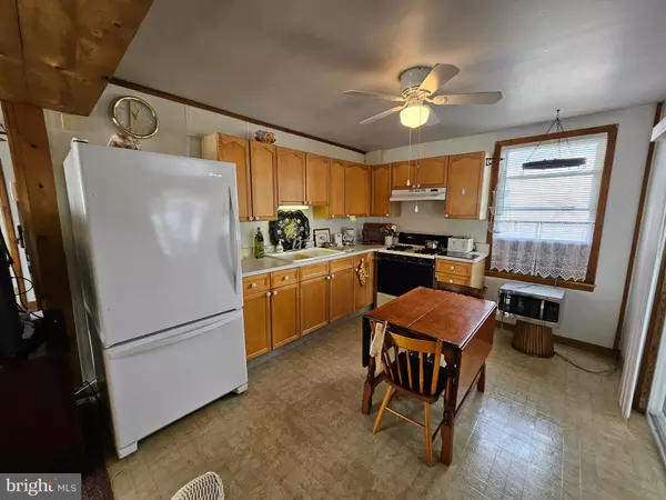 Wrightsville, PA 17368,548 BOATHOUSE RD