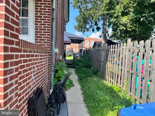 Norristown, PA 19401,649 E OAK ST