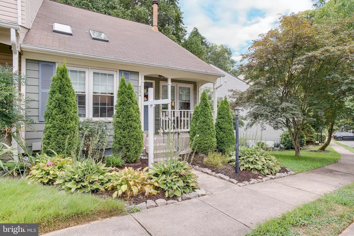 Dumfries, VA 22025,4234 JONATHAN CT