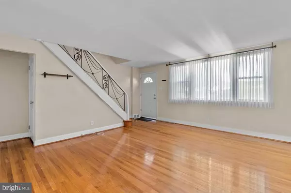 Philadelphia, PA 19154,4313 DEERPATH LN