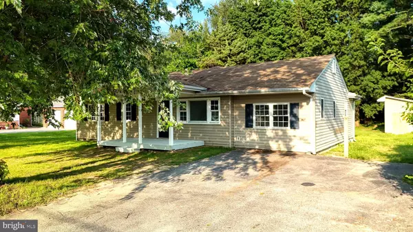 15 WESLEY ST, Camden, DE 19934