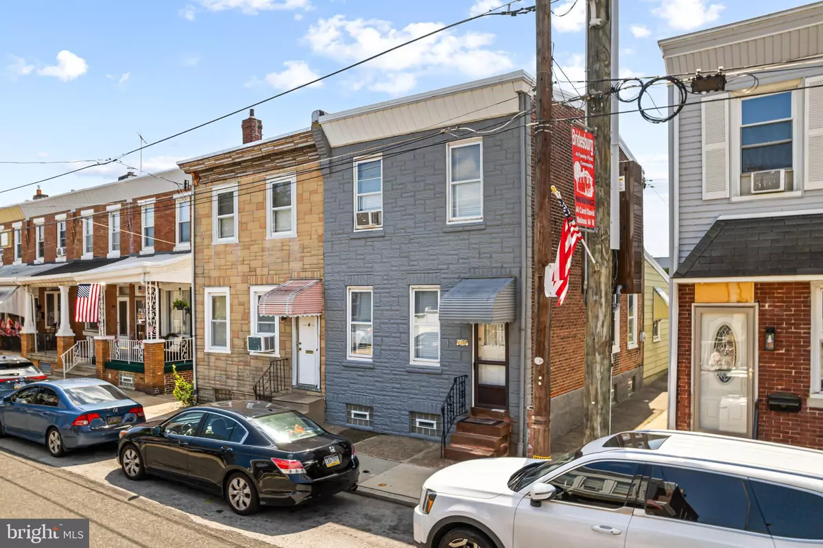 Philadelphia, PA 19137,4517 SALMON ST