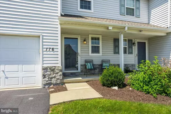 Palmyra, PA 17078,176 N VILLAGE CIR U-0102 CIR