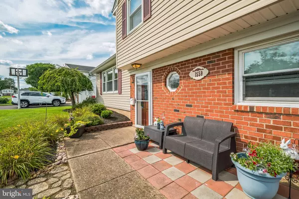 Warminster, PA 18974,1559 DEER RUN RD