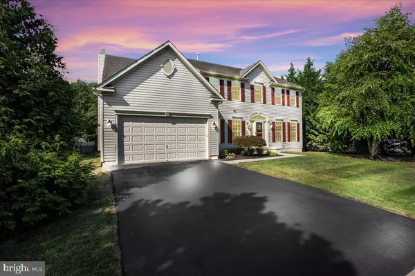 606 ARCHIBALD LN, Florence, NJ 08518
