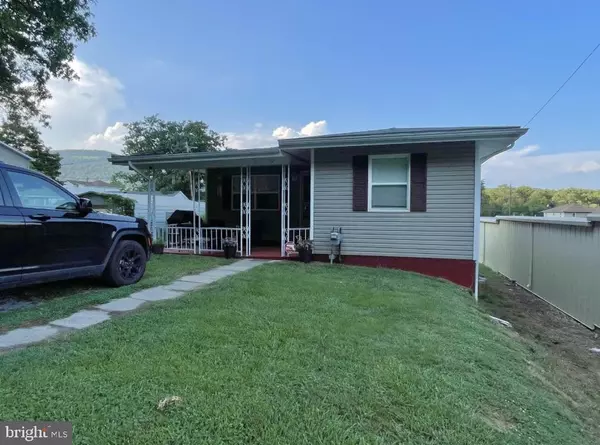 Keyser, WV 26726,686 W PIEDMONT ST