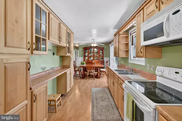 Harpers Ferry, WV 25425,412 CHESTNUT HILL RD