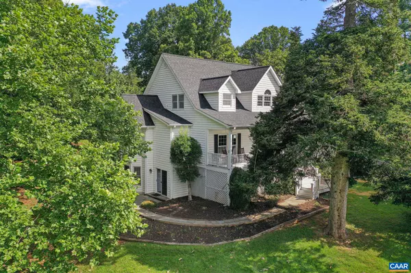 Scottsville, VA 24590,690 PAGE ST