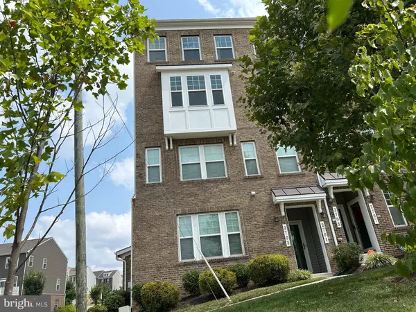 2701 PINEBROOK RD, Hyattsville, MD 20785