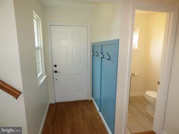Centreville, VA 20120,6123 ROCKY WAY CT