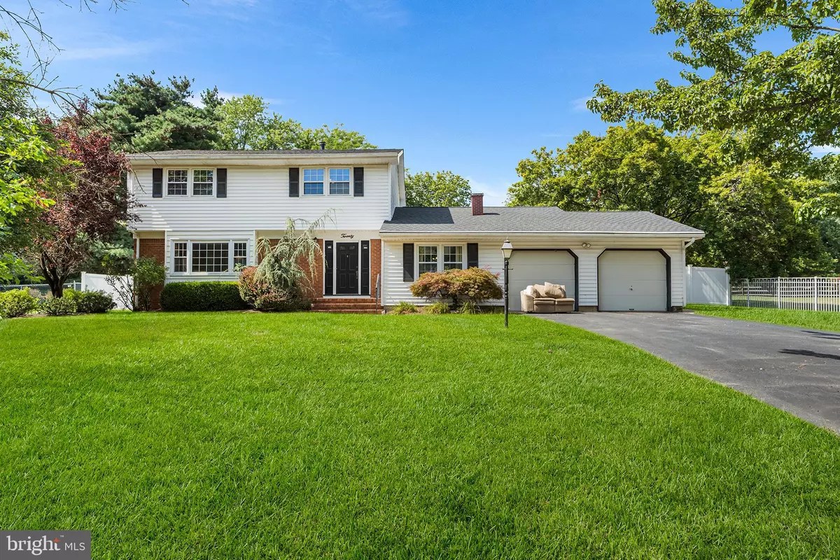 East Windsor, NJ 08520,20 BEECHCROFT