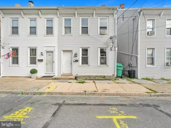 Lebanon, PA 17046,537 E WEIDMAN ST