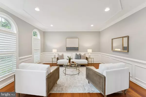 Mclean, VA 22101,7351 NICOLE MARIE CT