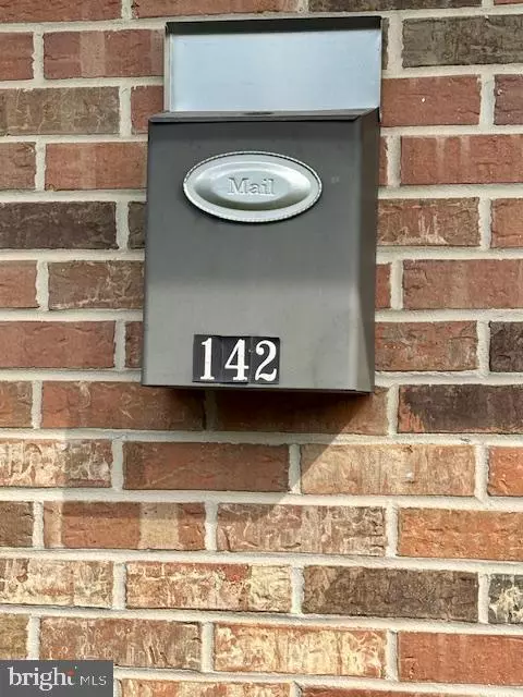 Frostburg, MD 21532,142 HILL ST