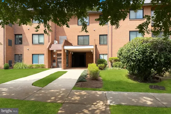 15310 PINE ORCHARD DR #84-3C, Silver Spring, MD 20906