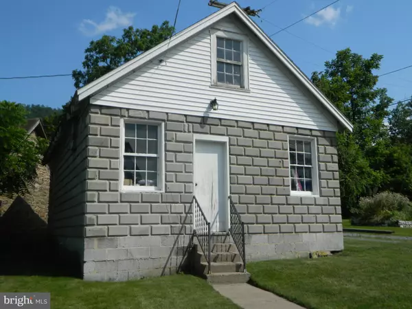 Pleasant Gap, PA 16823,111 SUNSET AVE