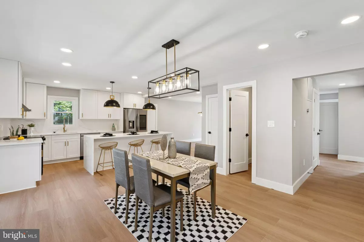 Oakton, VA 22124,3118 MILLER HEIGHTS RD