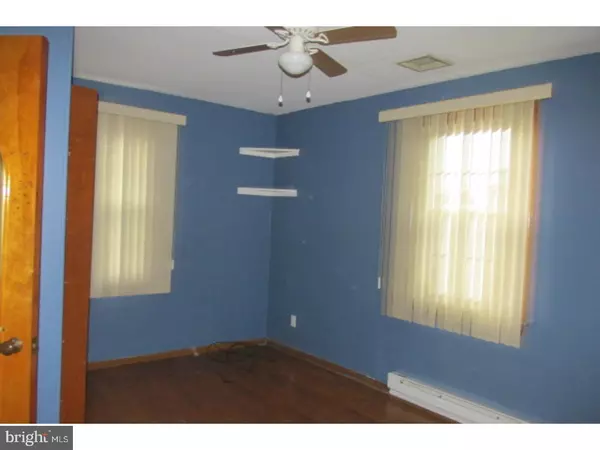 Norristown, PA 19401,647 E OAK ST