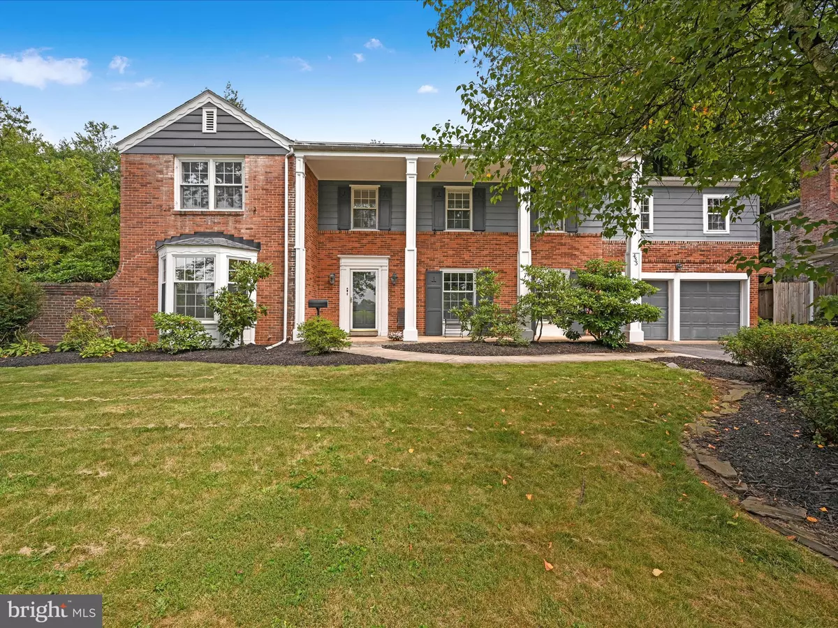 Camp Hill, PA 17011,433 COUNTRY CLUB RD