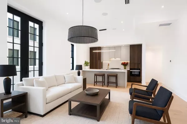 1204 Q ST NW #3, Washington, DC 20009