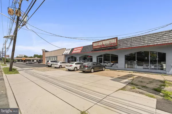 Pennsauken, NJ 08109,5309 MARLTON PIKE