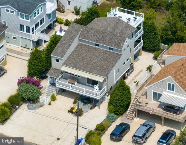 Barnegat Light, NJ 08006,13 W 21 ST