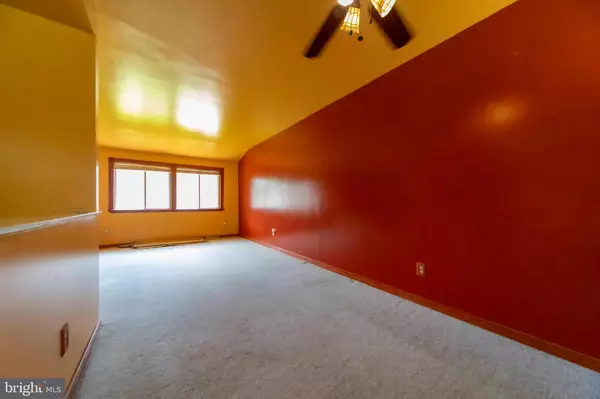 Browns Mills, NJ 08015,209 COLORADO TRL