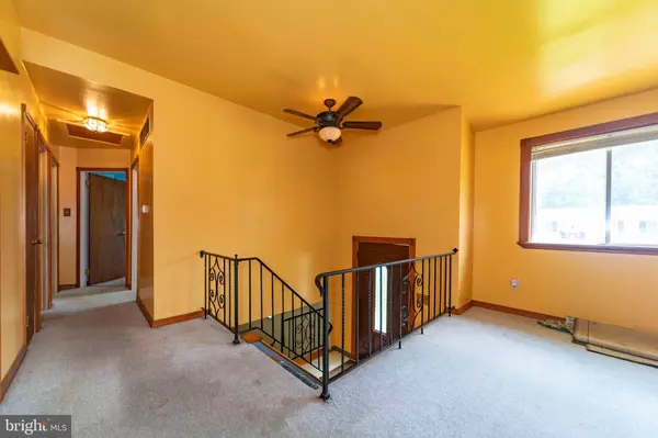 Browns Mills, NJ 08015,209 COLORADO TRL