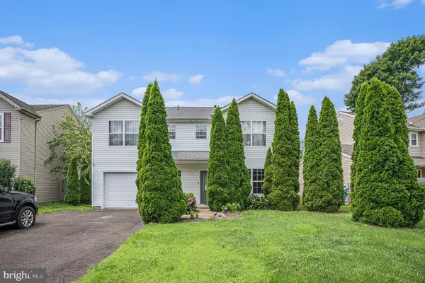 804 LOGAN AVE, Croydon, PA 19021